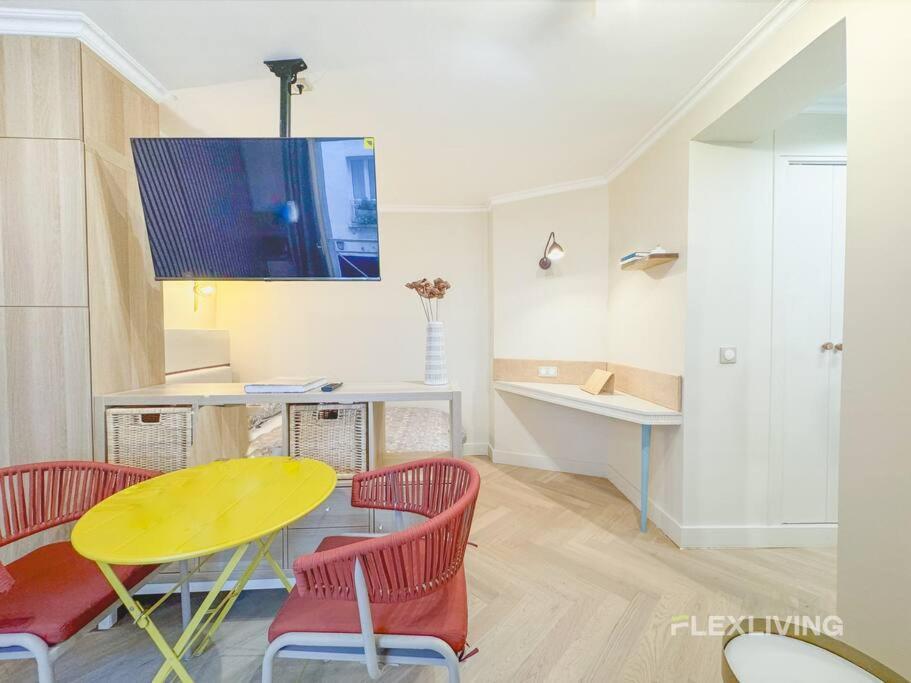 Luxury Studio In City Center Paris Luaran gambar